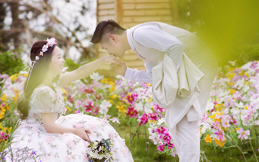 【一价全包】2天1晚+包邮+送婚纱+送礼服