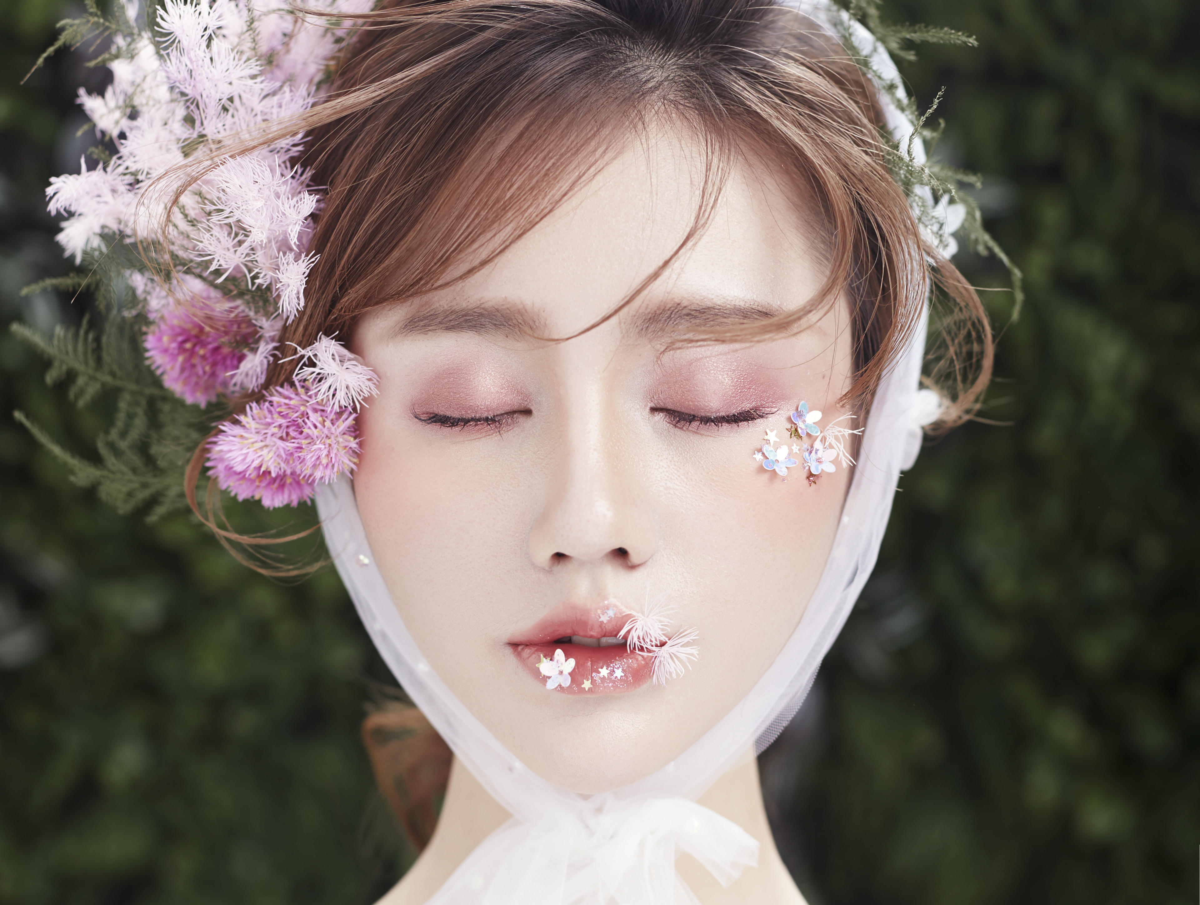 《红馆新娘》总监级化妆师---微微老师