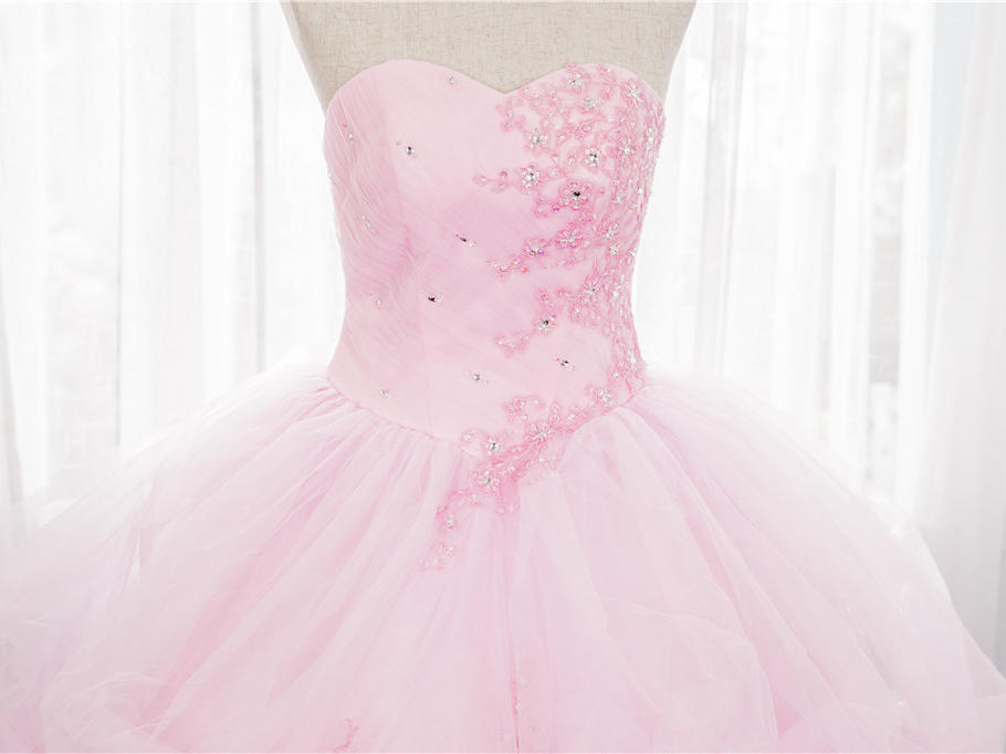 《租赁特惠婚纱》超美性价比高彩纱