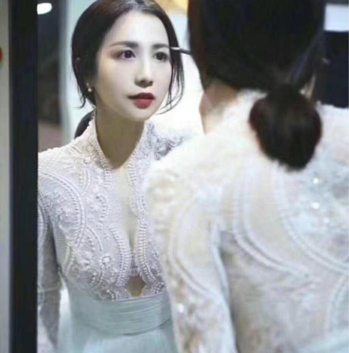 {漫瑞高端礼服定制】超值三件套