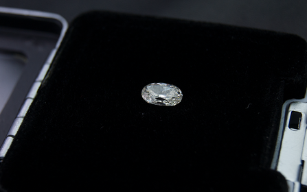 钻石 · 椭圆型OV裸石