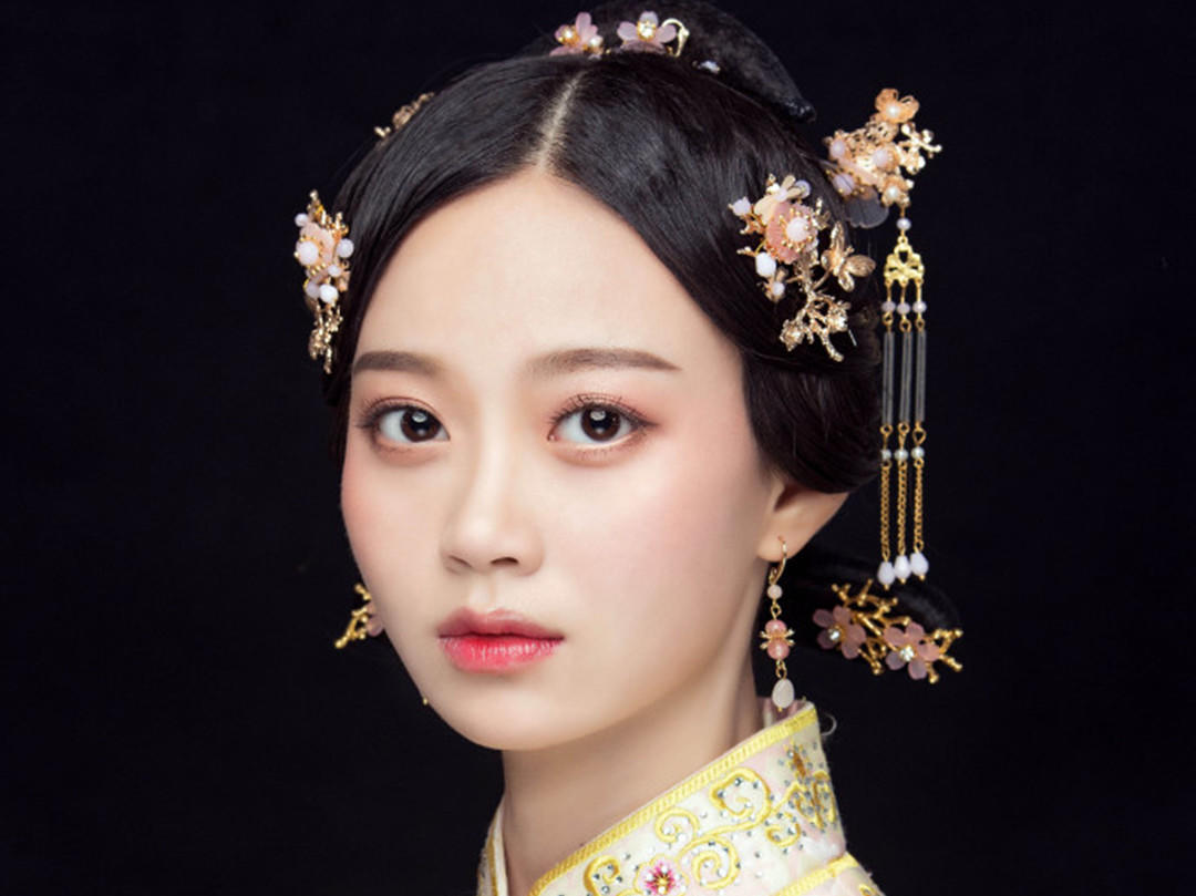 Diva Image金牌跟妆+免租伴娘服