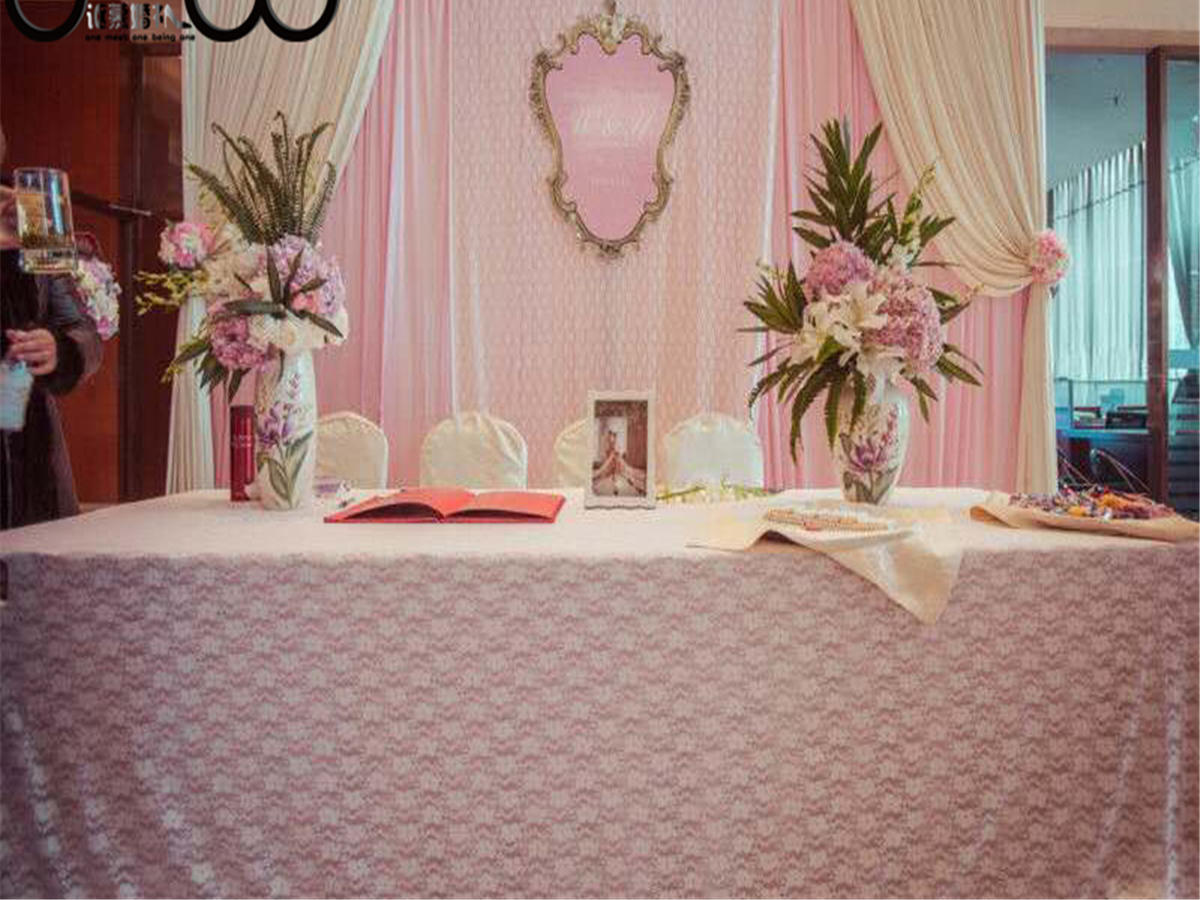 超省心价格布幔背景唯美布置送资深四大金刚