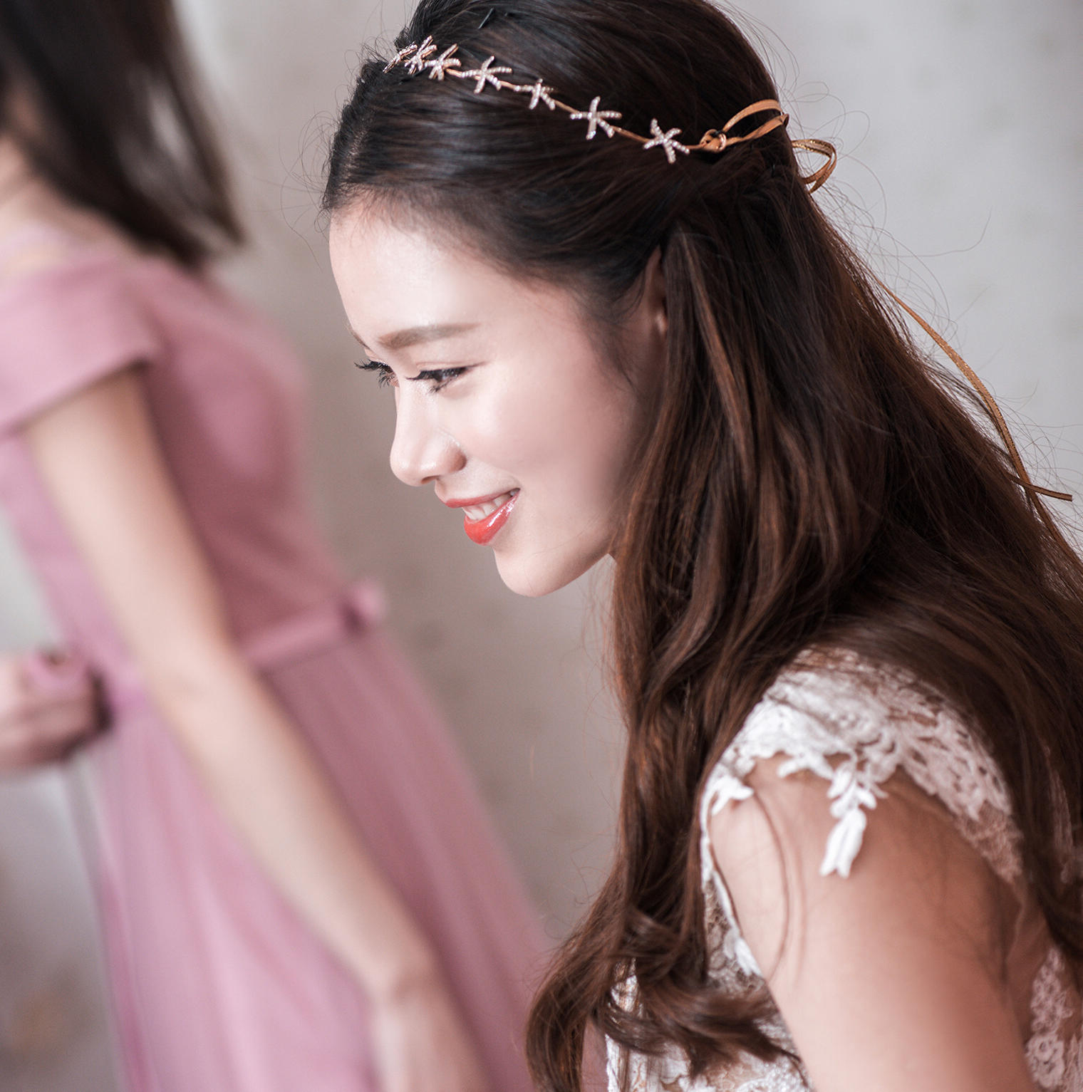 高定系列定制婚纱（含跟妆）