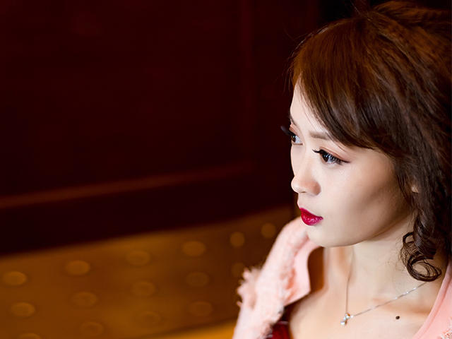 ALICE国际新娘馆婚礼答谢妆，到店化妆