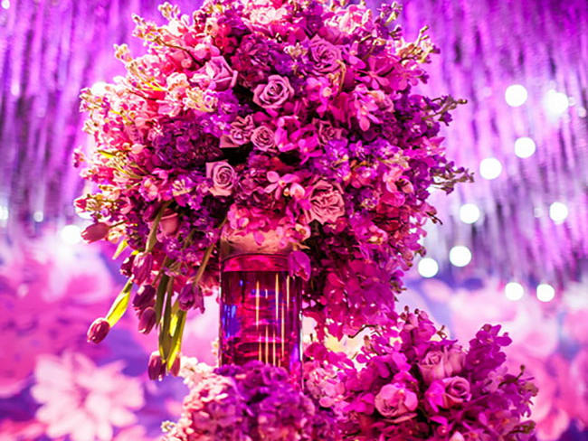 【喜帖街】从镜面地毯走出来的紫色梦幻花海婚礼