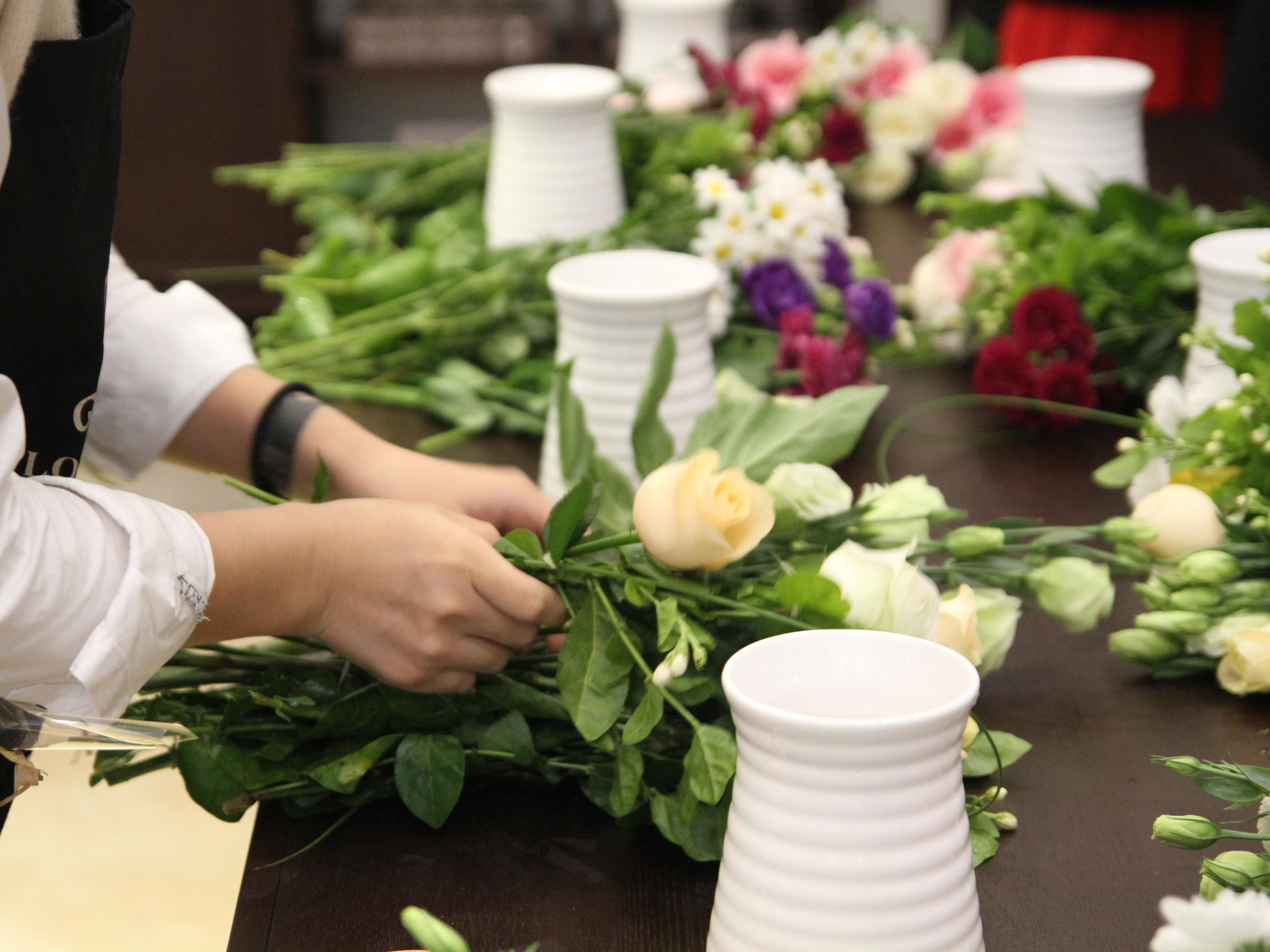 多人花藝課，生活源于藝術(shù)，回饋嘉賓年會(huì)大型插花課
