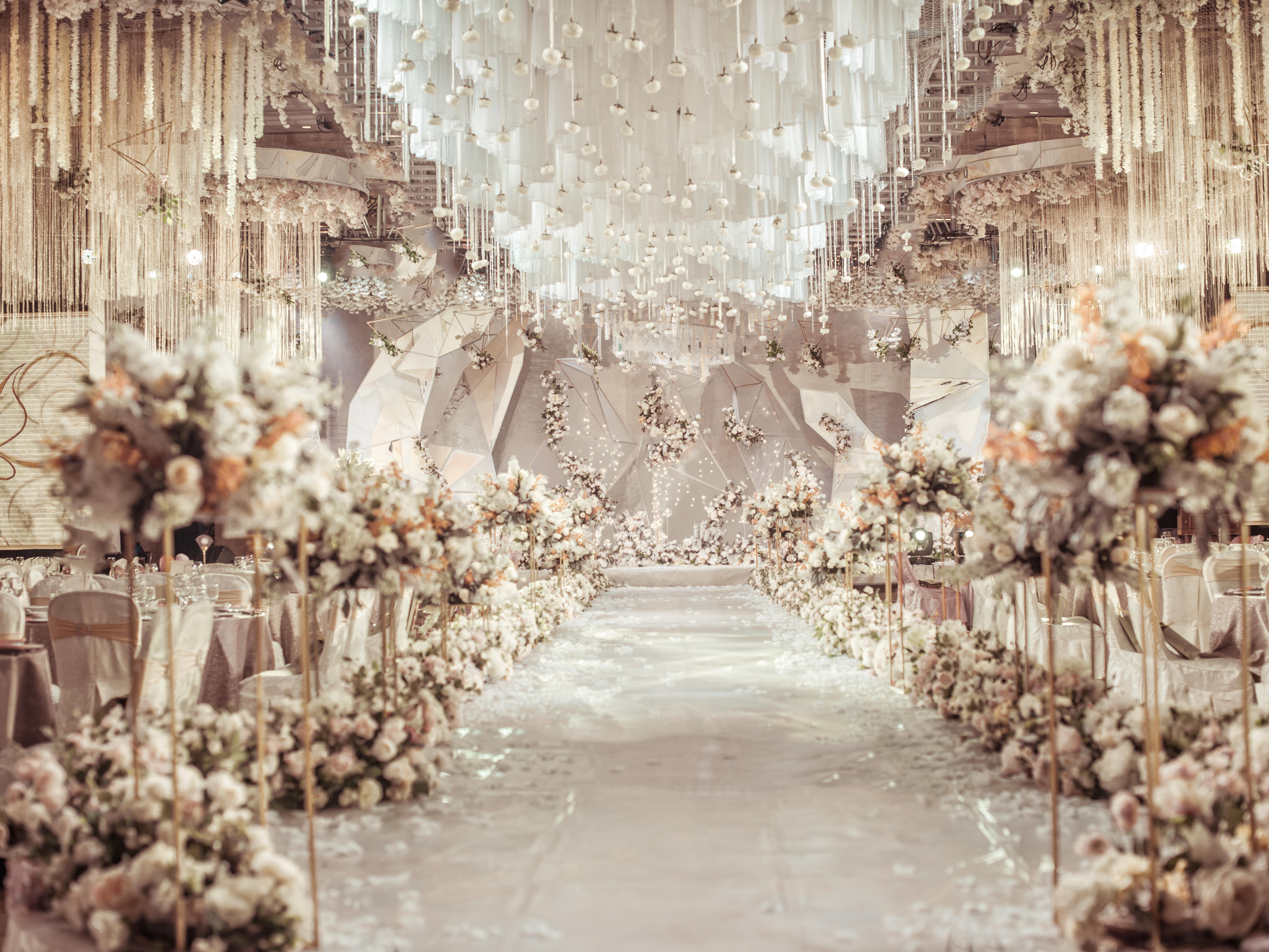 【米兔婚礼】19年大热 奢华香槟色布景超炫灯光