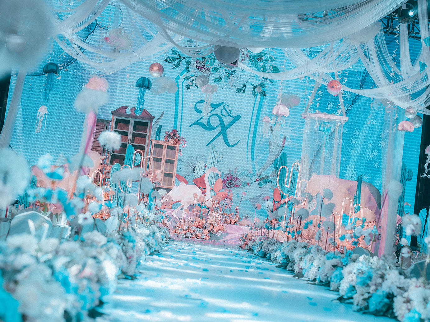 【东方万国】撞色小清新/带户外个性创意婚礼推荐