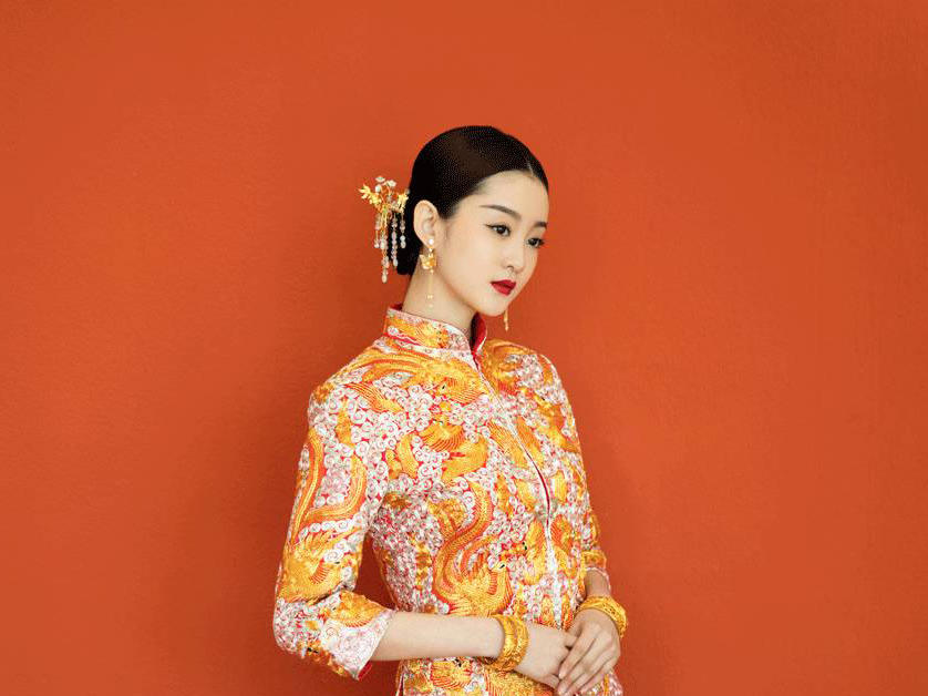 褂皇龙凤褂-杨怡大婚嫁衣褂后