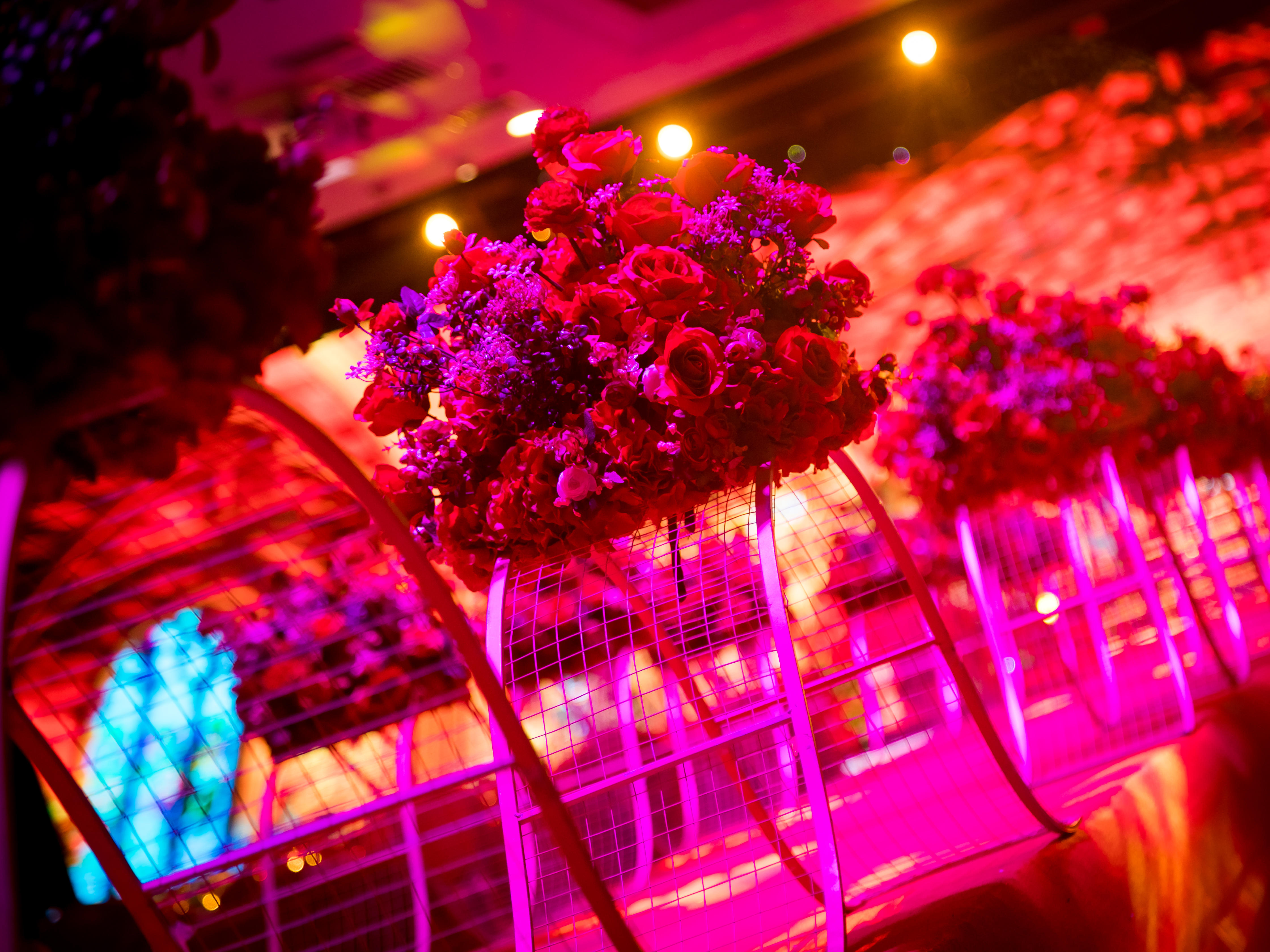 【红金欧式】铂爵宫凡尔赛殿堂背景大屏婚礼