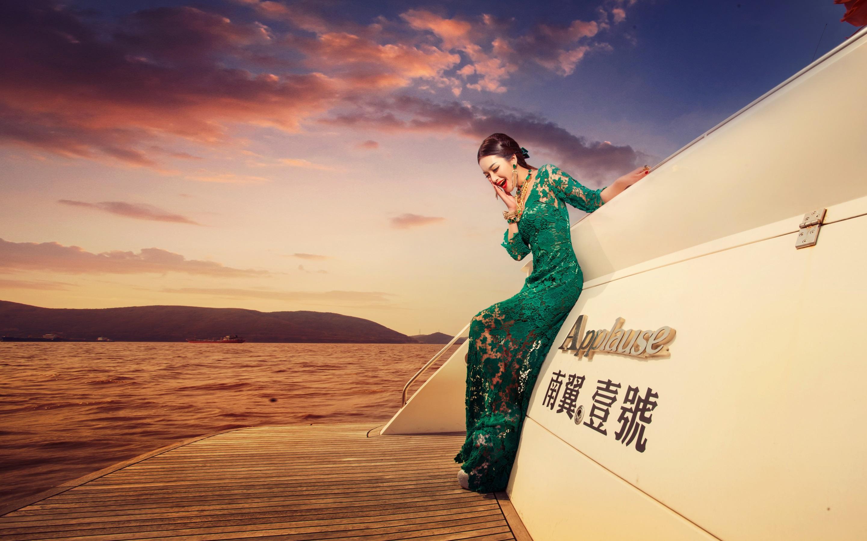 【花期秒杀价】花满集轻奢旅拍巨惠套餐