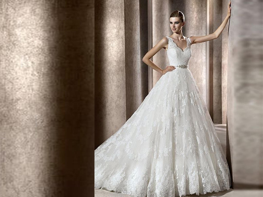 【本季热卖】品牌经典婚纱套系+1880化妆师