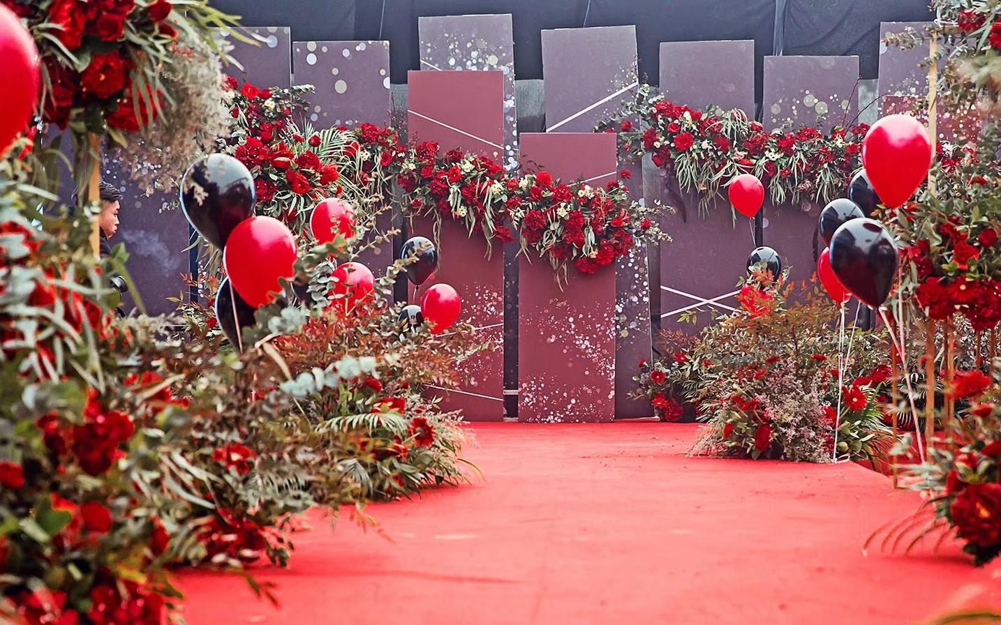  户外蓝白-----草坪婚礼