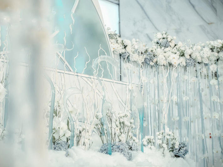 《寻星觅月》蓝白撞色浪漫婚礼