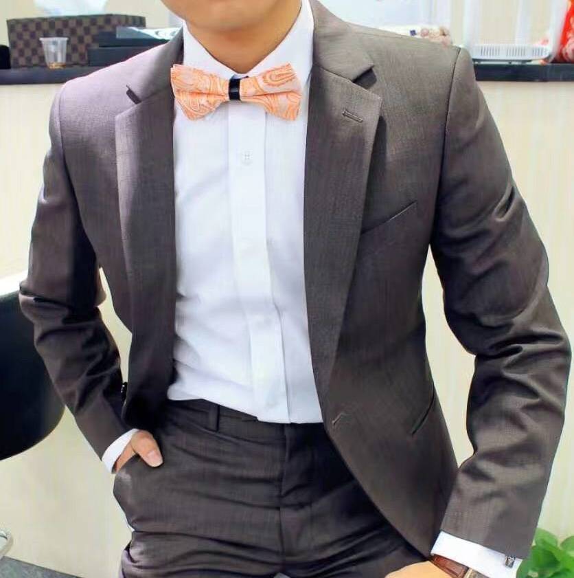 AWEI大精做西服 做工精细性价超值