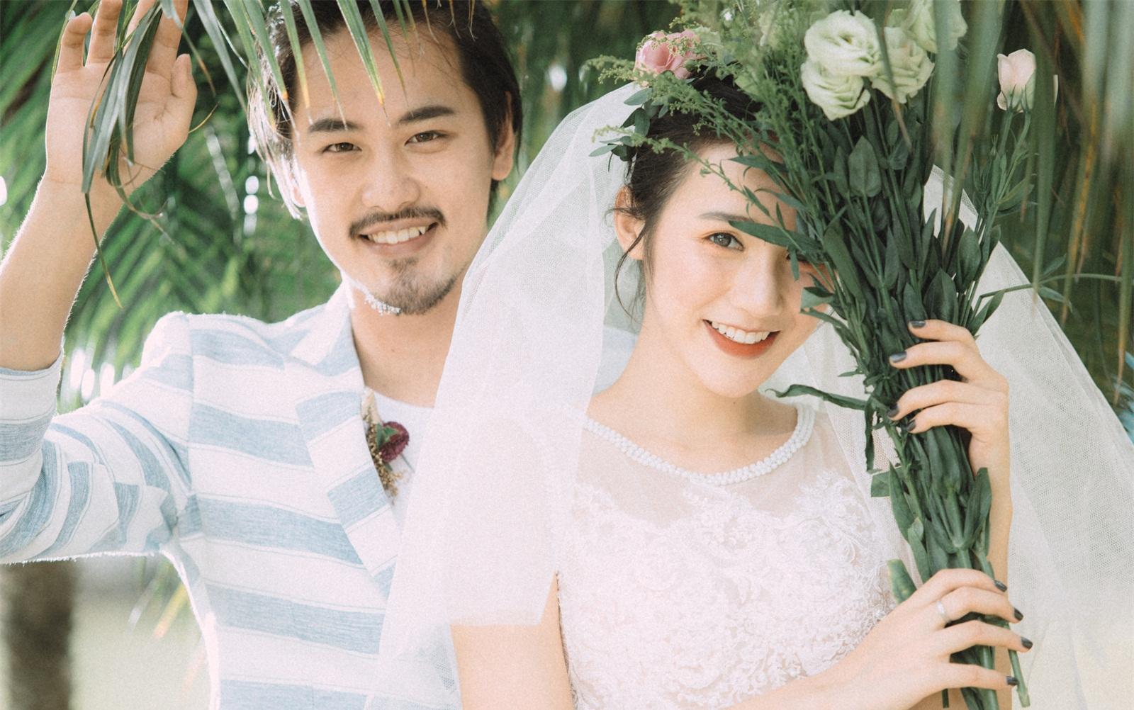 限量团购套餐3899 仅此一期 婚纱+接机+酒店