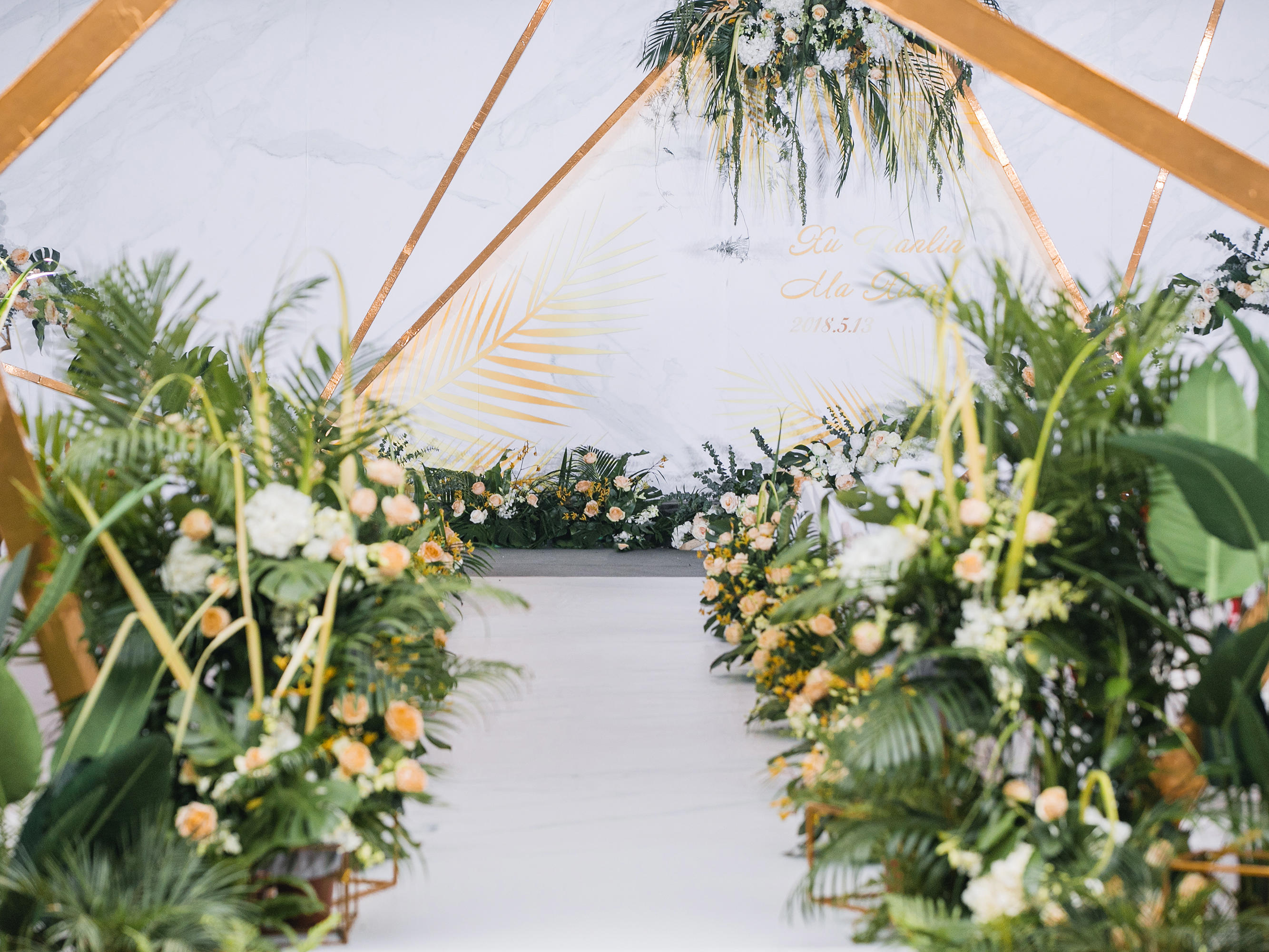 花石物语 · 爱的肌理感与花艺的碰撞