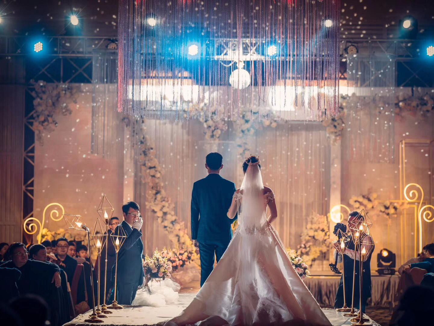 【喜悦来】浪漫花都轻奢含四大金刚双机位