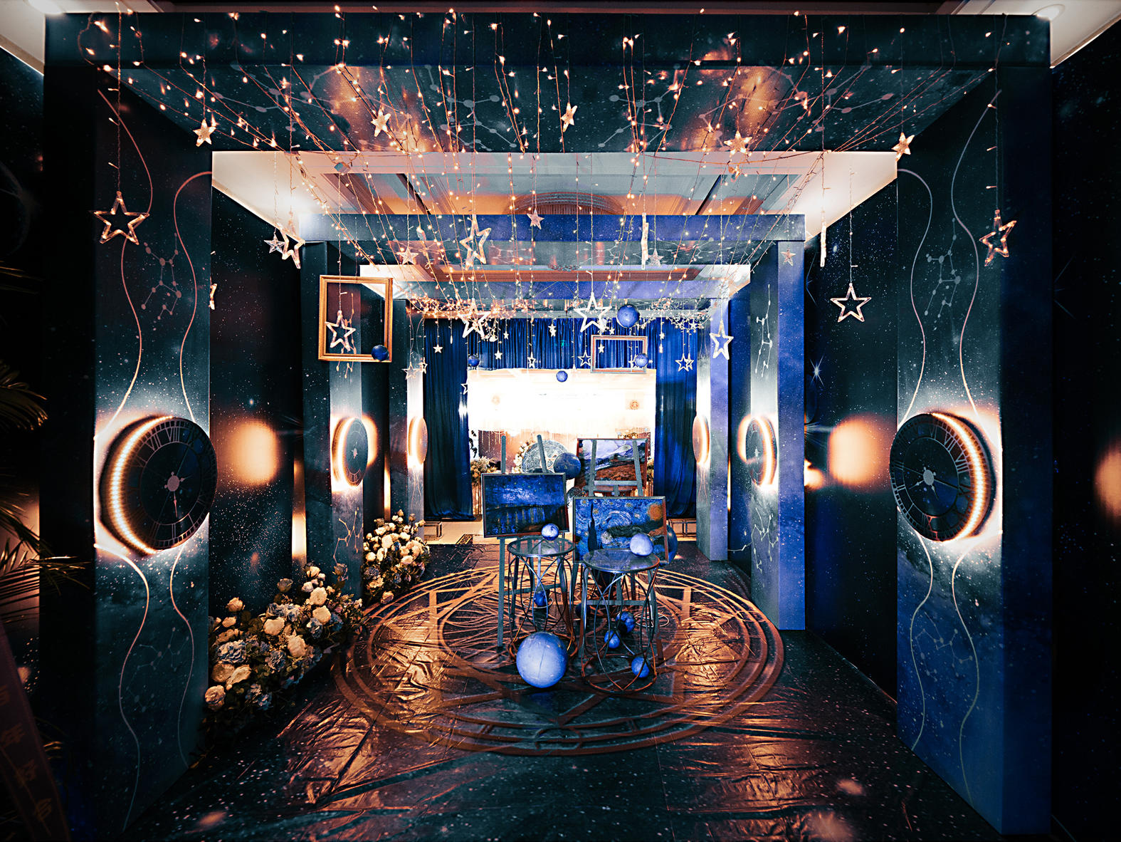 光年之外，于星河中遇见你