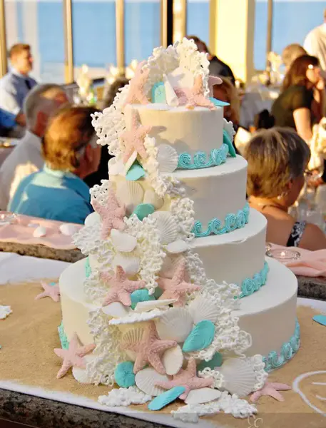 海洋风格婚礼蛋糕