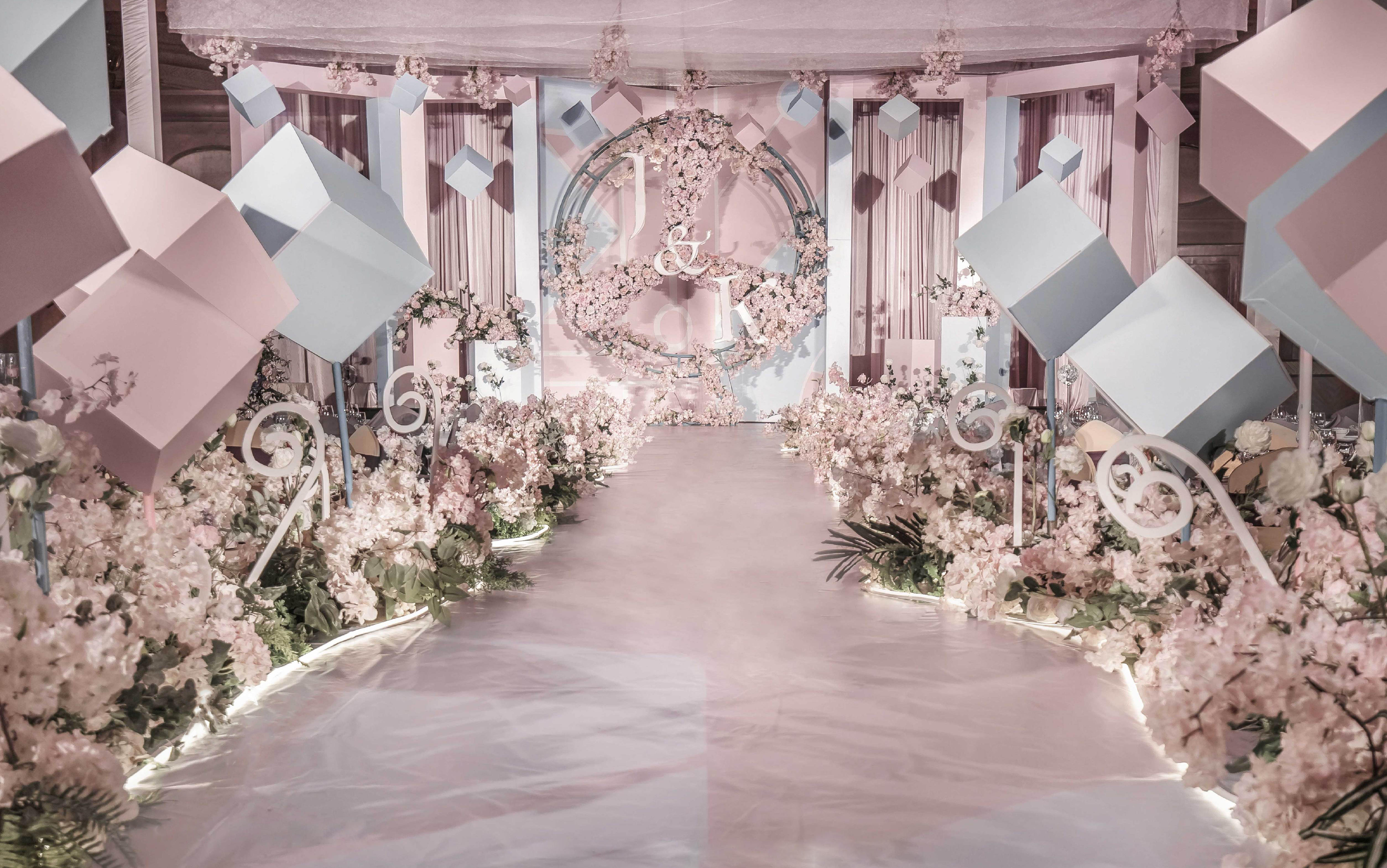 《铭爱婚礼》梦幻马卡龙粉色系婚礼布置