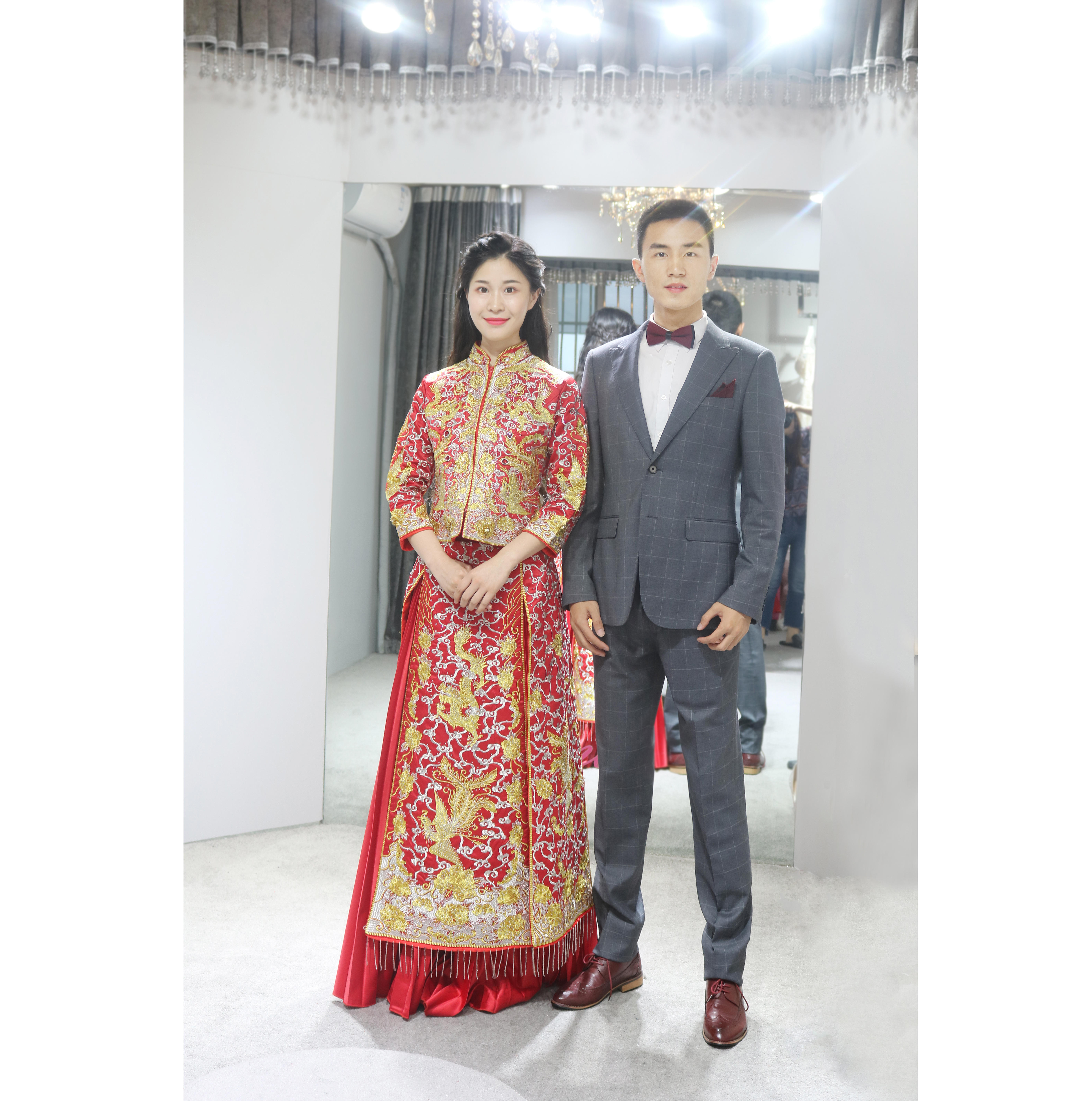 【嫁衣工坊】主纱+出门纱+敬酒服+男装+2伴娘服