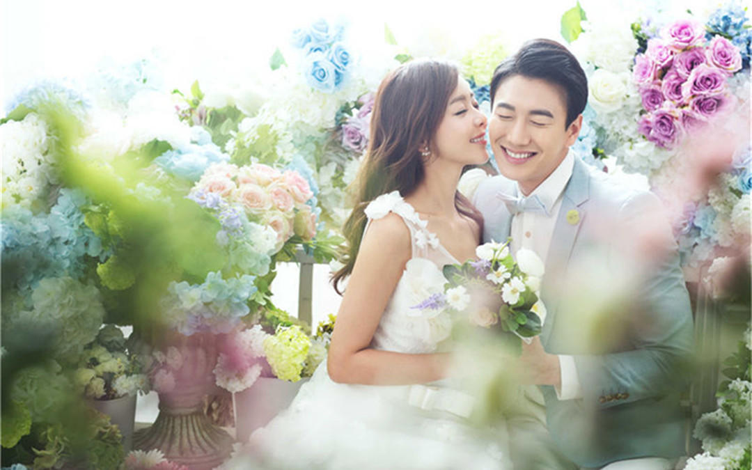 美丽卡洛婚纱摄影倾城之恋·系列