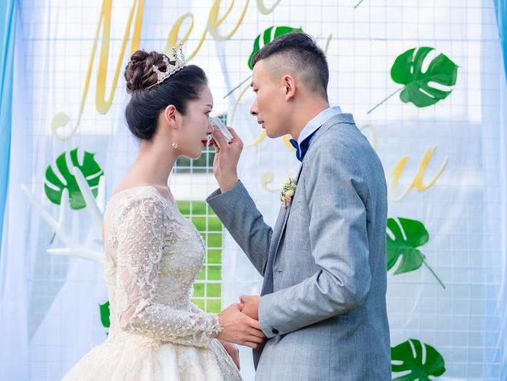 资深档全程新娘跟妆免费试妆 送伴娘妈妈妆