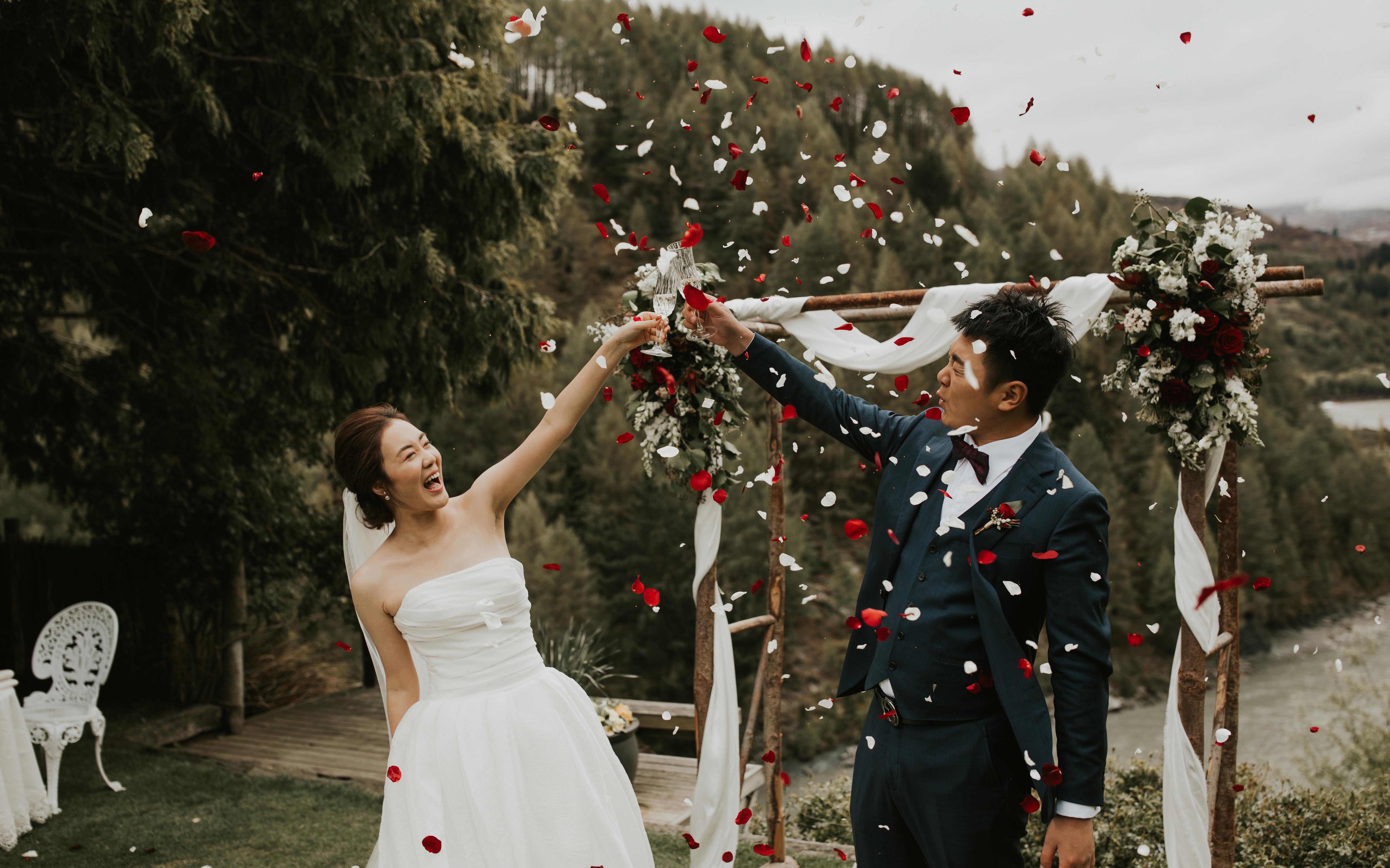 RESIR深蓝色套装户外婚礼之选显瘦