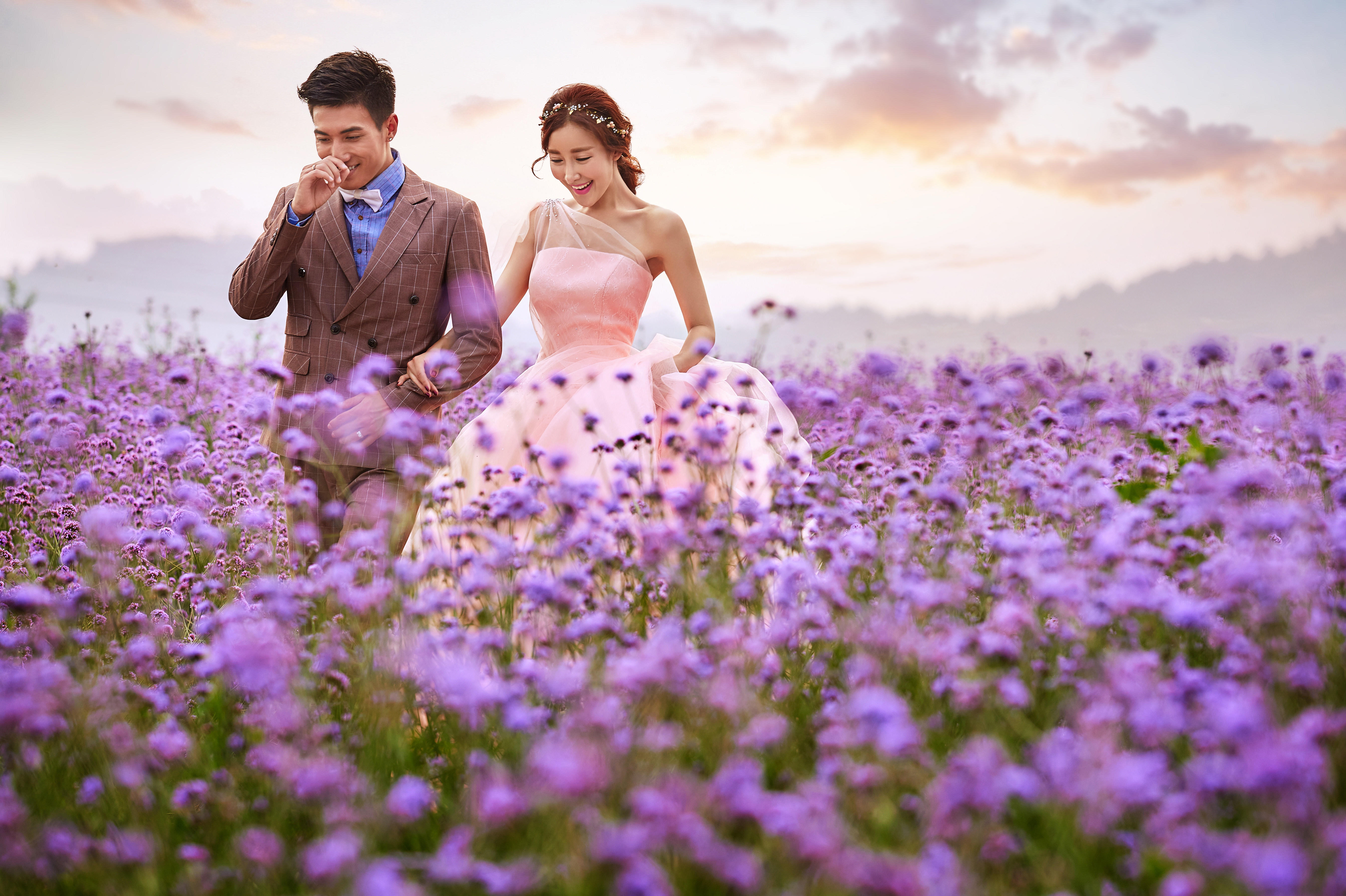 【爱妮定制婚纱照】浪漫花海