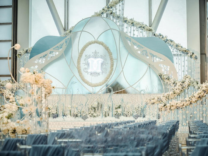 《寻星觅月》蓝白撞色浪漫婚礼