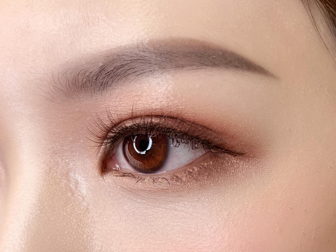 资深化妆师全程跟妆+亲友妆2+免费试妆