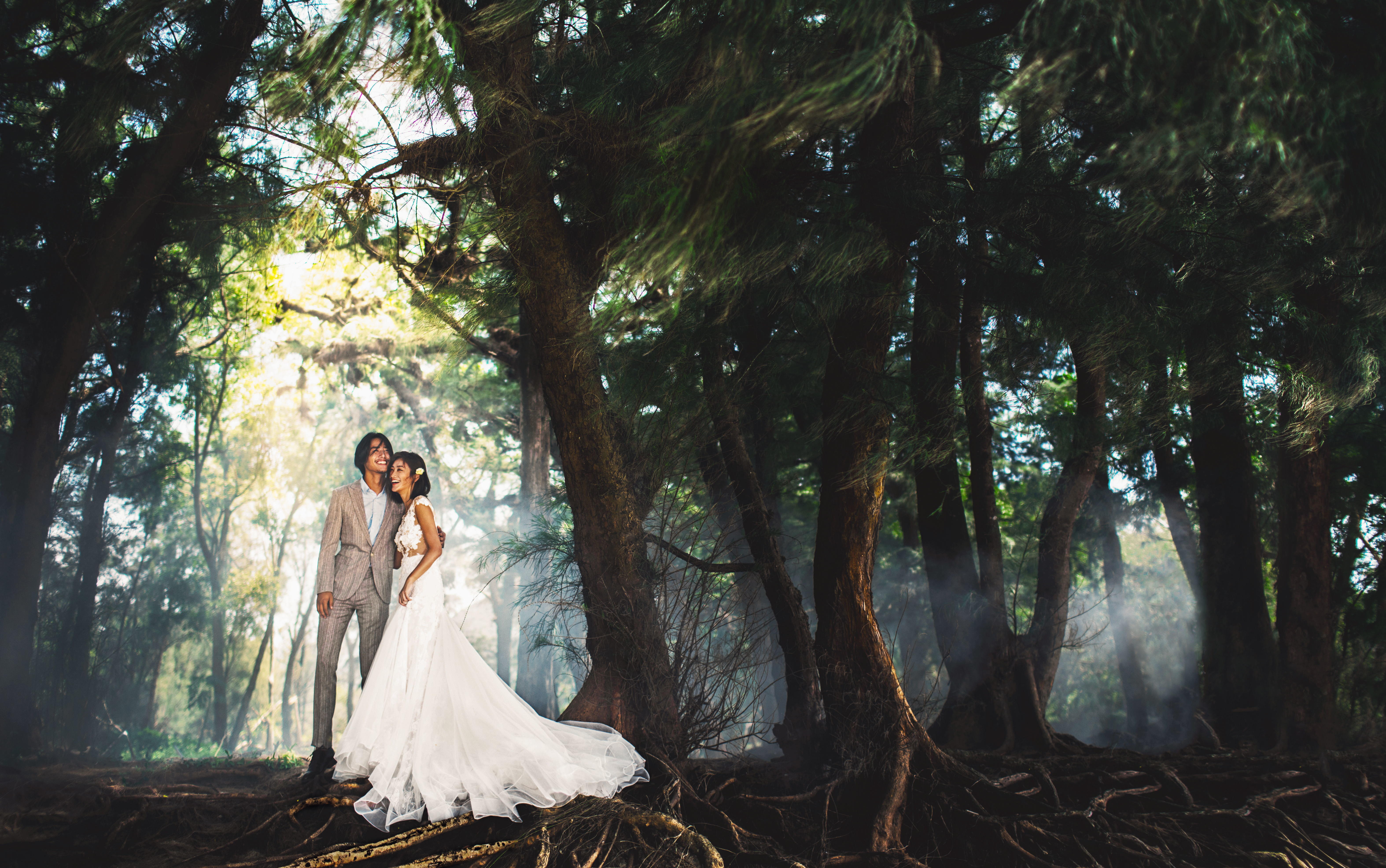 店长推荐拍照赠送婚日一条龙服务