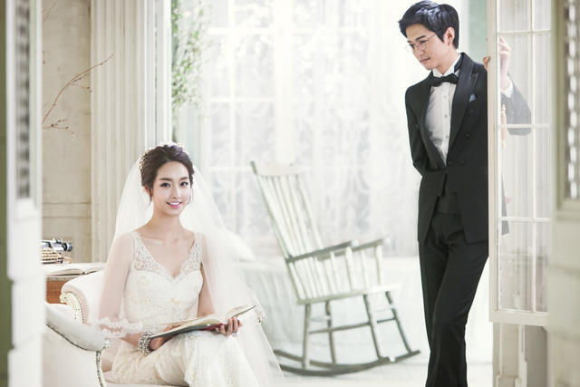 上海外灘-夜與白