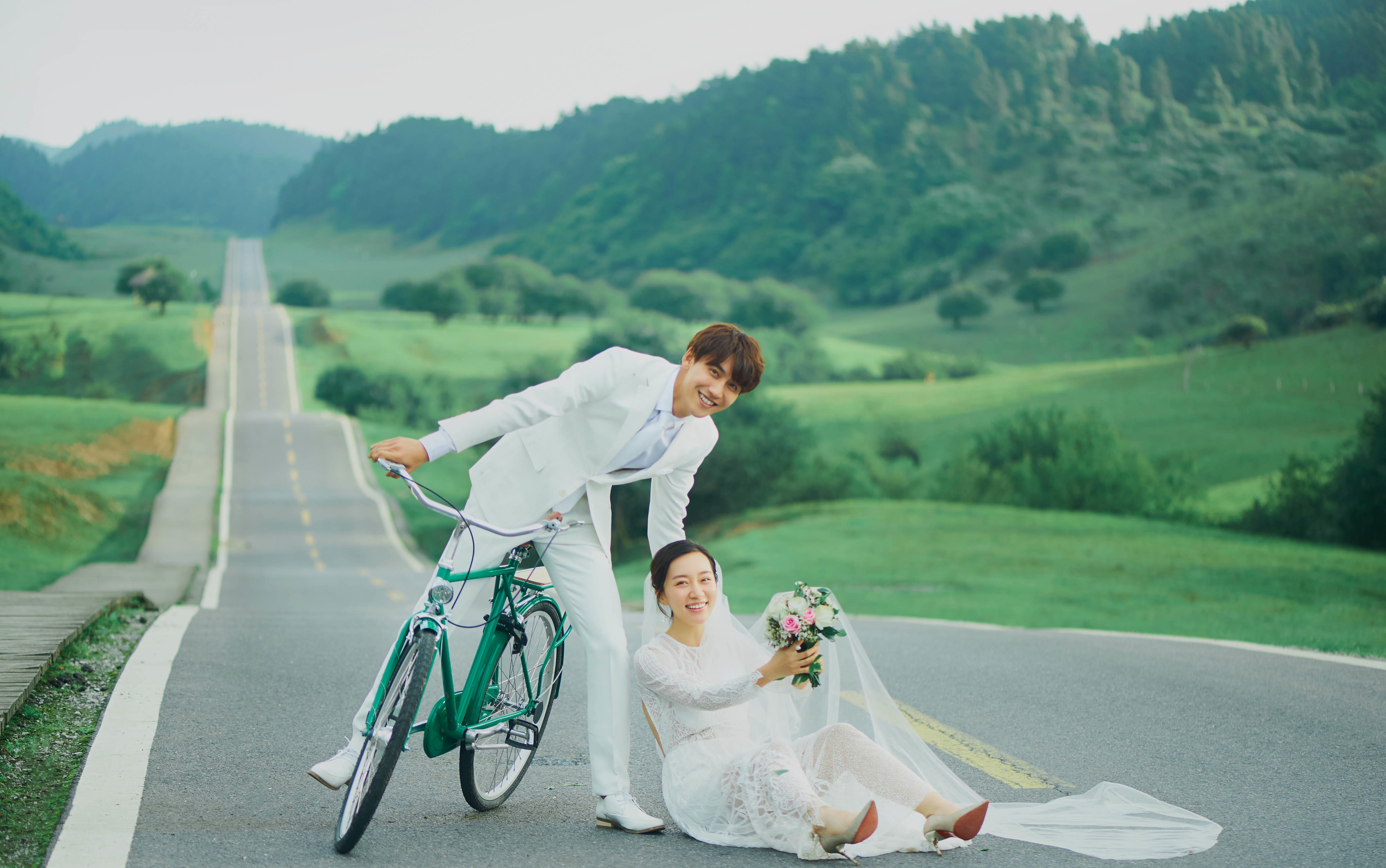 限时特惠＋ 外景任选 ＋潮流街拍，节假日通用！