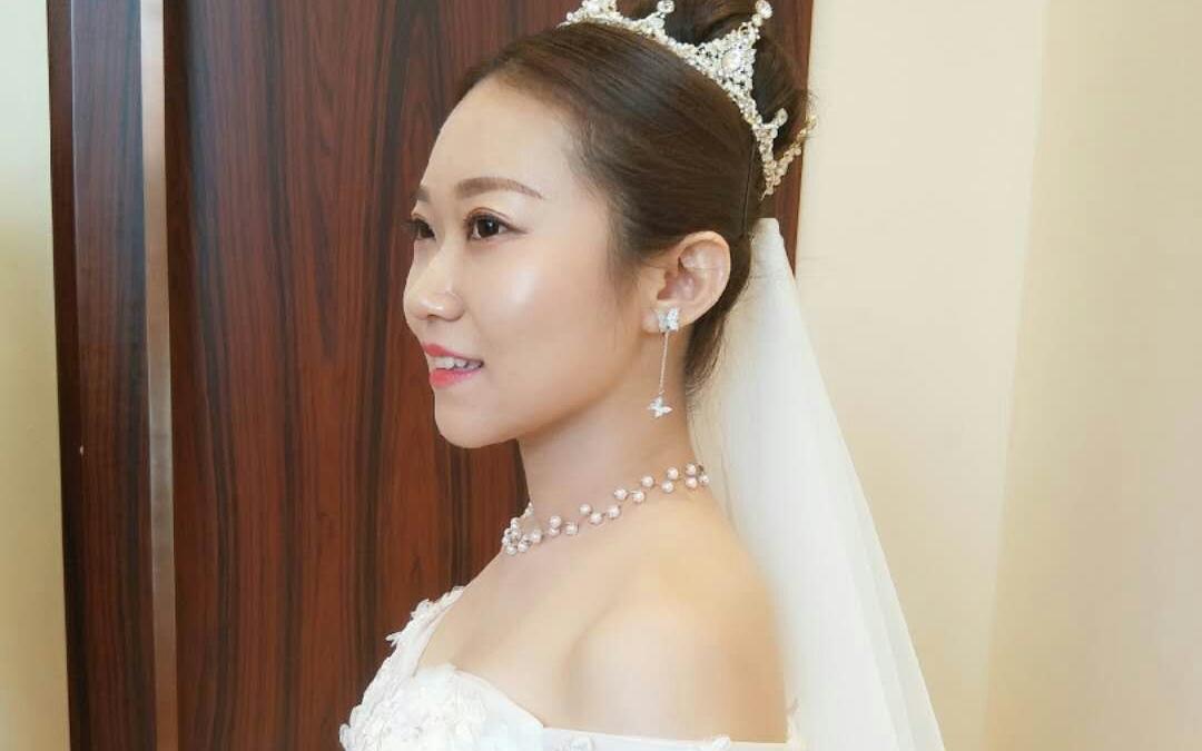 邢台--青。造型专家造型师全天跟妆+妈妈装
