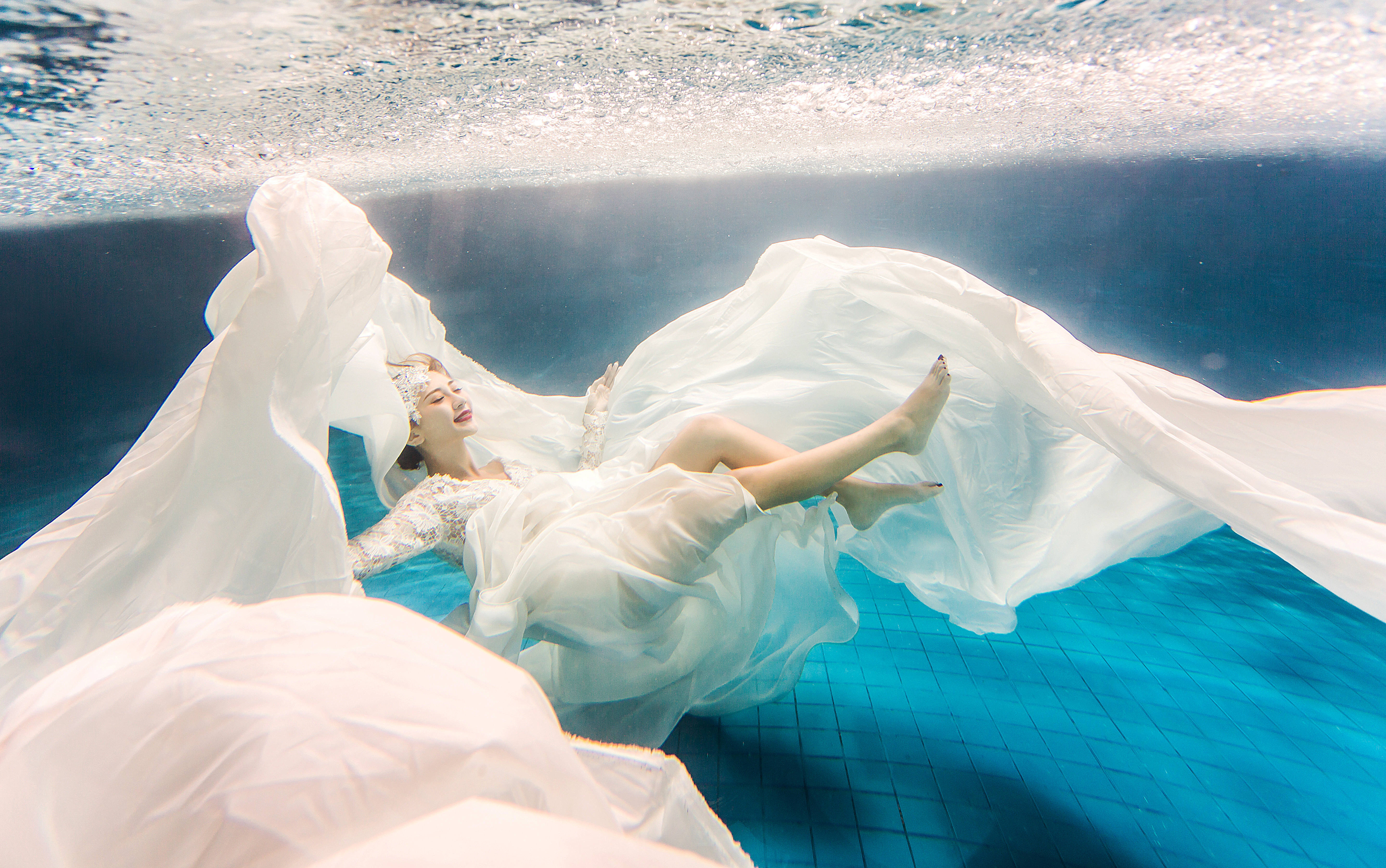 【天涯海角】海天一線+游艇出海+環(huán)海礁石+MV