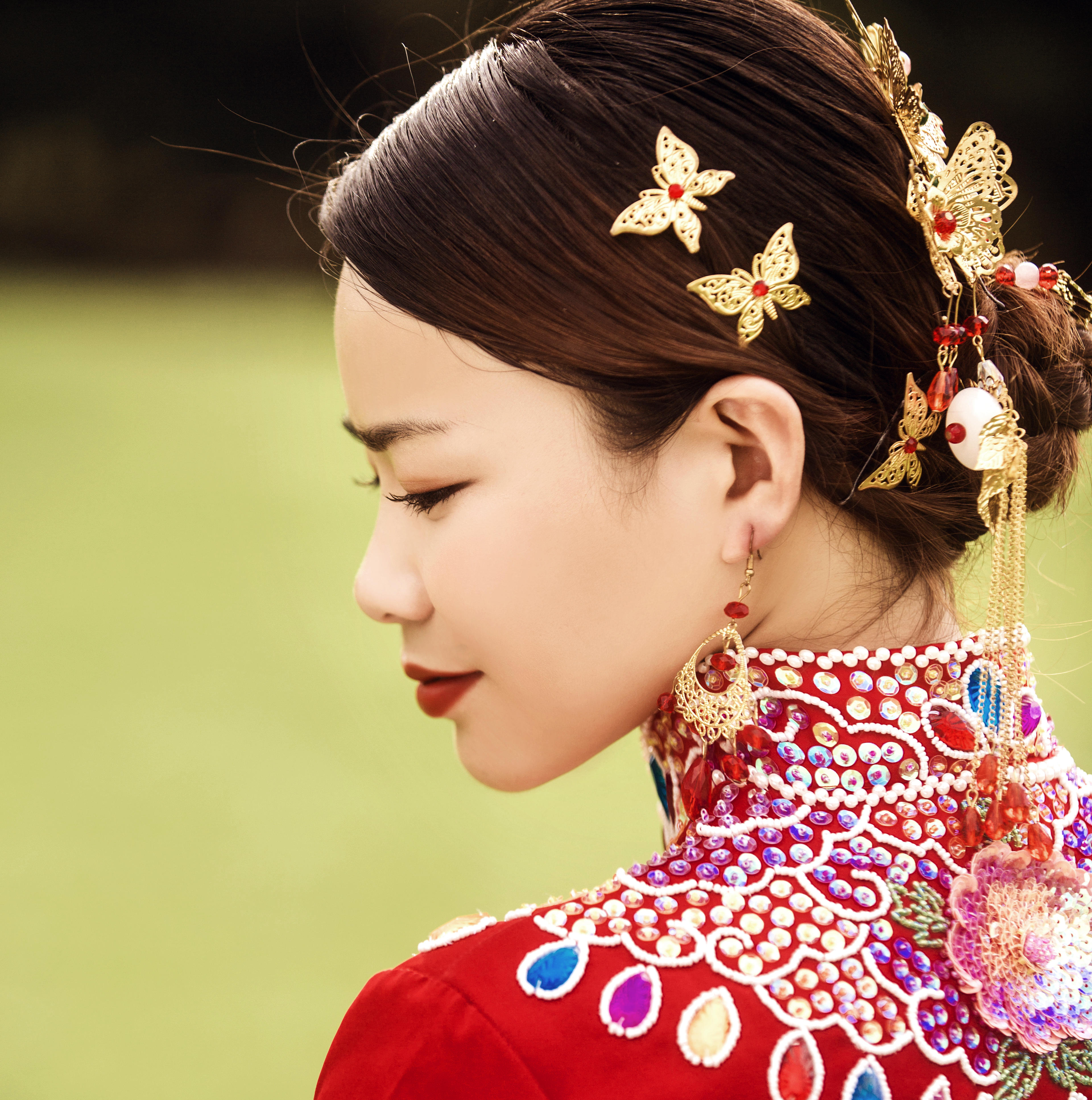 梦幻公主系列主婚纱+秀禾+伴娘服