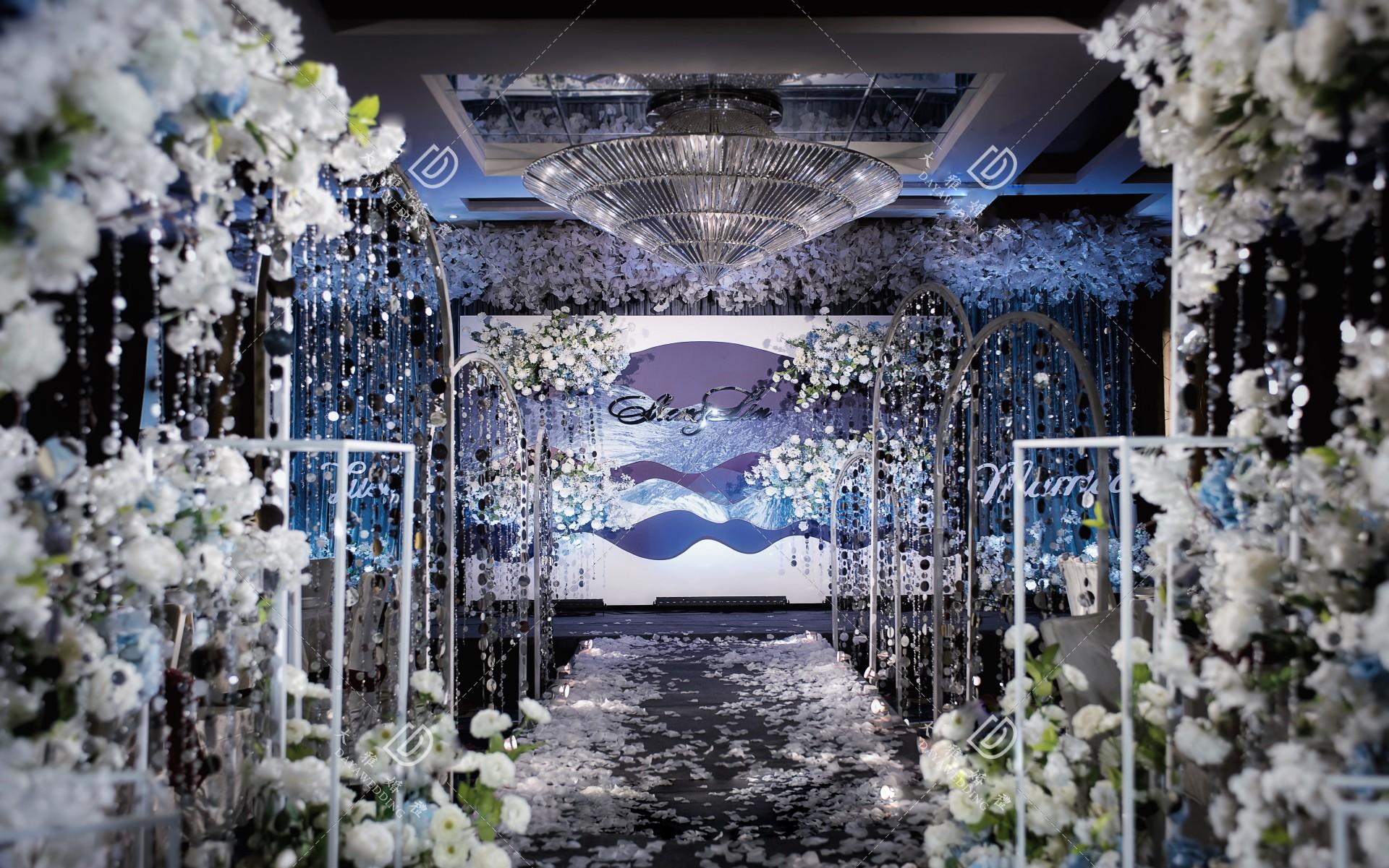 【大雅婚礼】 蓝白紫色星空飞马公主清新简约城堡