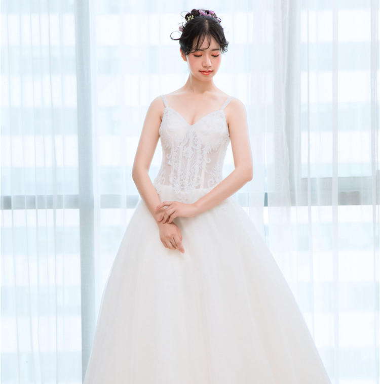 青羽婚纱礼服elegant精品套餐+高级化妆