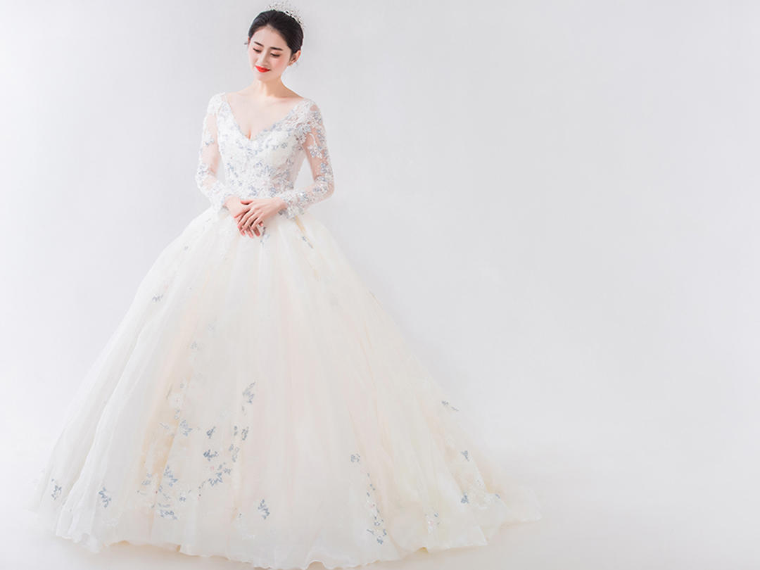 【罗漫超值婚纱礼服套餐】3件套租赁