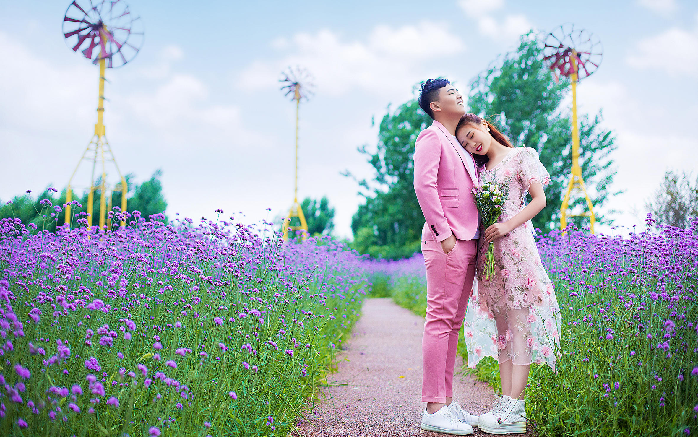 【唯爱婚纱摄影工作室】定制拍摄【外景不限】