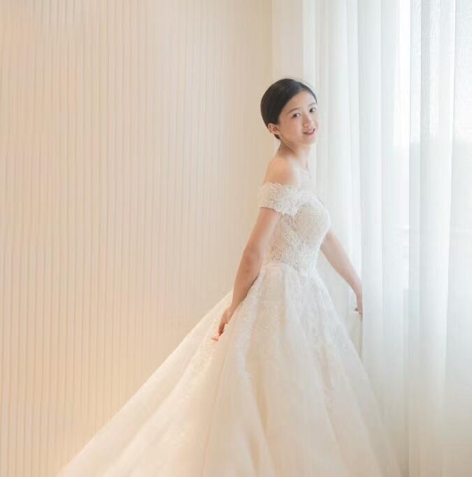 BaiTianE-白天鹅婚纱礼服待嫁套餐