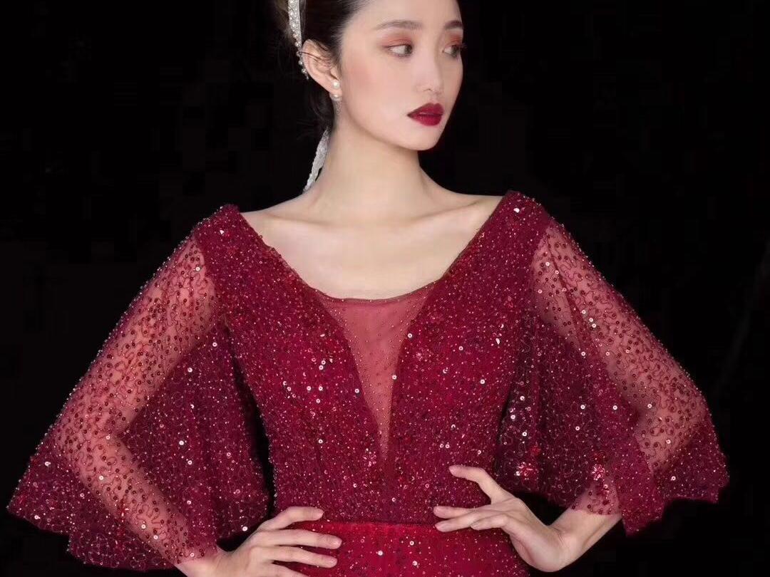 婚纱礼服C套餐（齐地纱或秀禾、大拖尾、敬酒服）