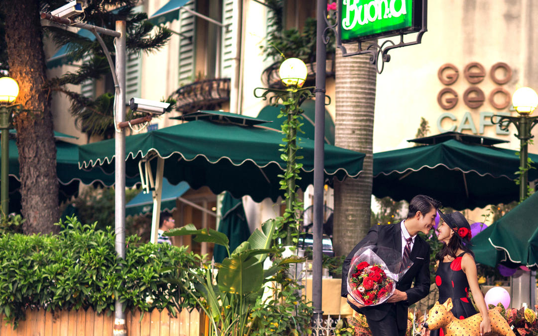 《金色經(jīng)典攝影》城市旅拍特惠套餐