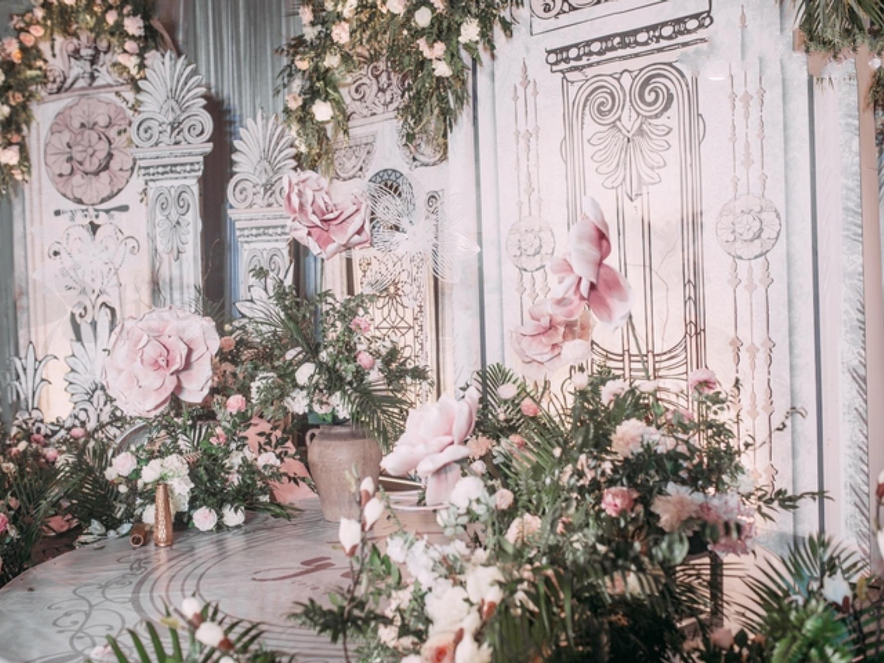 『 周小姐的唐顿庄园 』