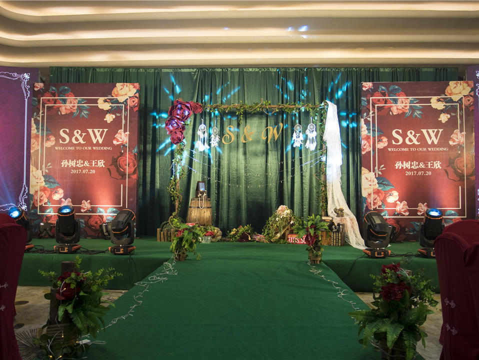 皓量婚礼私家定制——复古红绿