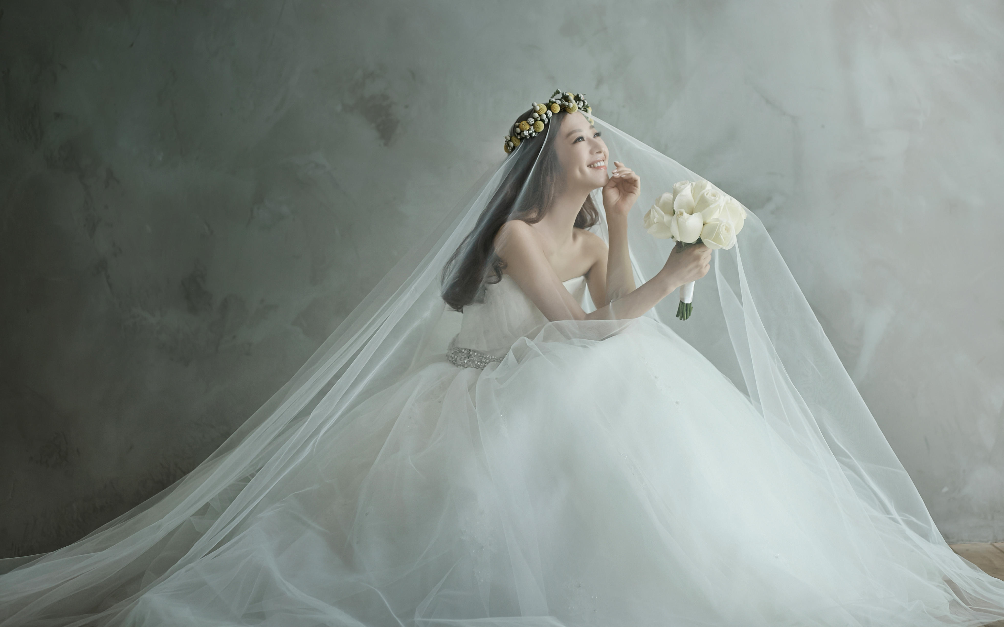 YIZE丨【 高端韩式纯色婚纱照 】