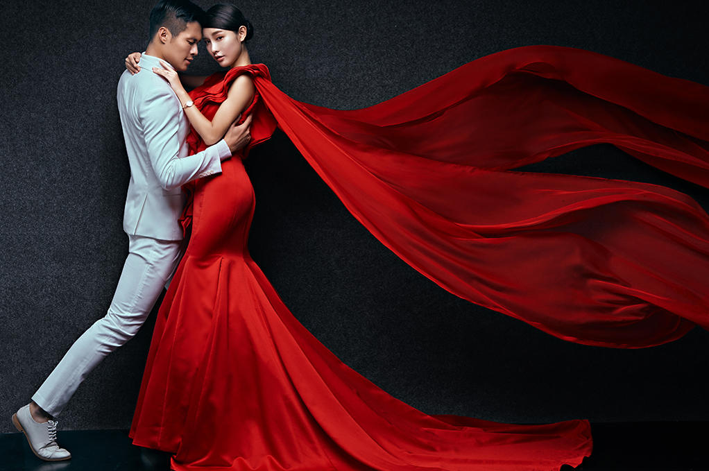 室内创意婚纱照